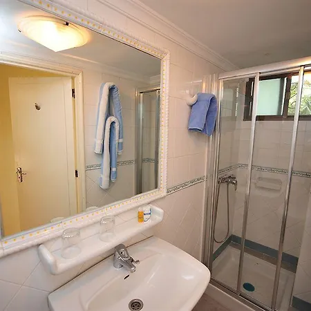 Διαμέρισμα Taboga (adults Only) Πλάγια ντελ Ινγκλές